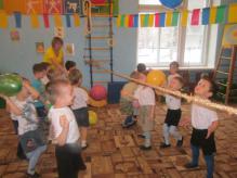 жонглеры в цирке